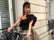 Неделя моды в Париже: блогер выскочил на подиум и сорвал показ Chanel (Видео)