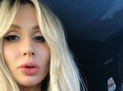 Светлана Лобода показала трогательный снимок с детьми и таинственным мужчиной