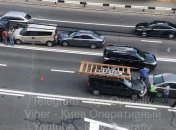 ДТП у Києві: п'ять автівок зіштовхнулися на проспекті Лобановського