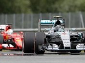 ФИА заподозрила "Феррари" и "Мерседес" в манипуляциях