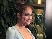 Дженнифер Лопес готовит новый хит: 50-летняя звезда поделилась ярким образом (Фото)