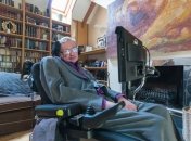 Стивен Хокинг заявил о наступлении "самого страшного времени для планеты"