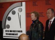 Мир в секундах от глобального катаклизма: стрелки часов Судного дня перевели вперед