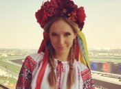 Осадчая показала свои детские фото из семейного архива