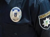 Любителі селфі: Поліцейські зняли з верхівки столичного мосту дітей (Фото)