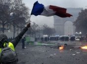 Макрон заявил, что ответственные за беспорядки в Париже понесут наказание