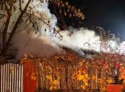 В Киеве в Гидропарке горело и взрывалось кафе 