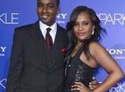 Дочь Уитни Хьюстон снова при смерти 