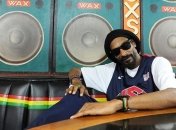 Snoop Dogg выпустил чехол для iPhone с белорусским орнаментом 