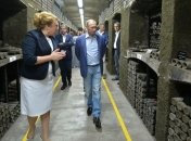 Прокуратура расследует открытие 240-летней бутылки вина для Путина и Берлускони