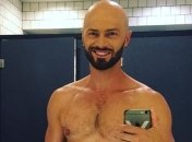 Влад Яма поделился снимками с романтического путешествия с женой