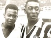 Умер брат Пеле