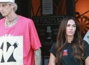 Актриса Меган Фокс і репер Machine Gun Kelly підтвердили роман