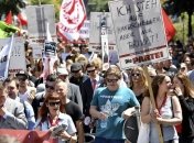 Тысячи людей вышли на улицы Дюссельдорфа против нового полицейского закона