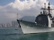 Крейсер ВМС США и эсминец РФ не поделили Филиппинское море