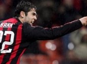 Официально: Кака вернулся в "Милан"