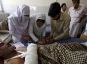 В Пакистане произошел двойной взрыв, погиб полицейский 