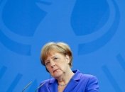 Меркель заявила, что Германии следует увеличить расходы на оборону