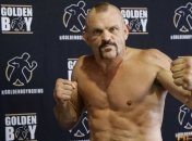 Легендарный боец UFC не оставляет шансов Майку Тайсону