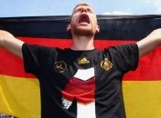 Мертезакер: Мне повезло стать футболистом, я никогда не был талантливым