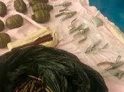 В одном из гаражей в Днепре нашли арсенал боеприпасов