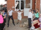 Вот как надо развлекаться: юморная подборка сельских приключений