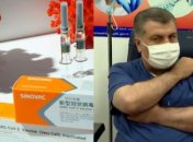 Турция начала массовую вакцинацию препаратом, который закупила и Украина (видео)