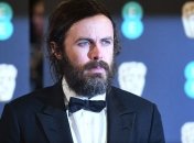 Кейси Аффлек отказался вручать премию Оскар из-за секс-скандала 