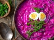 Летний вариант традиционного блюда - холодный освежающий борщ