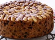 Рецепт дня: рождественский пирог с цукатами