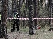 В Киеве в лесу обнаружили труп в мешке