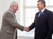 Президенты Украины и Чехии встретятся "с глазу на глаз" 