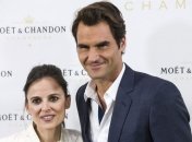 Федерер по четыре раза на день принимает душ и другие факты о спортсмене