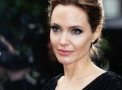 Анджелина Джоли без макияжа поразила своей худобой