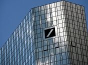 Стратег Deutsche Bank: Рынок акций РФ обвалится еще на 10%