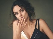 Необычайно красивая: Мила Кунис снялась для модного глянца 