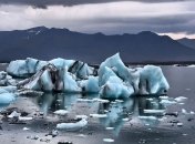 Ученые нашли прямоугольный айсберг в Антарктиде