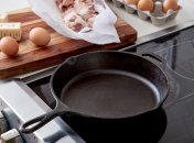 Як продовжити життя чавунної сковороди