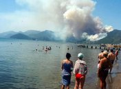 Туреччина горить, але в Мармарис і Бодрум продовжують відправляти туристів: скільки коштують "гарячі" путівки