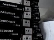 Житель Львовщины пытался провезти через границу 14 планшетов (Видео)