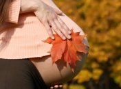 Беременным женщинам запрещено использовать косметические продукты