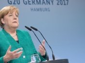 Меркель подтвердила договоренность о "нормандском" телефонном разговоре