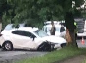 Молния поразила полную людьми машину под Киевом: подробности происшествия