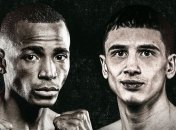 Боксер с одного удара вырубил соперника в чемпионском бою (видео)