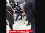 Во Львове на Крещение произошло смертельное ЧП во дворе церкви: все подробности 