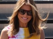 Ей очень идет синий: первая леди США поразила вечерним образом