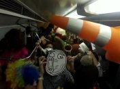 Ролик "Харлем Шейк" стал мега-популярным на "YouTube"