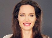 Анджелину Джоли обвиняют в жестокости по отношению к своим детям