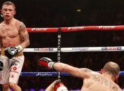 Ирландец отстоял пояс чемпиона мира, побывав в двух нокдаунах