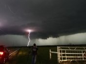 Торнадо в США унесли жизни уже 12 человек 